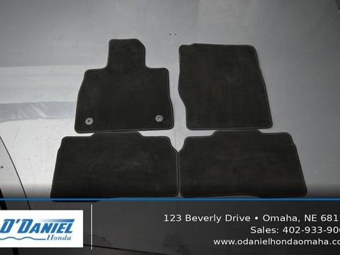 Used 2022 Ford Explorer XLT w/ Equipment Group 202A AWD/4WD image 41