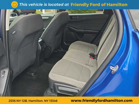 Used 2022 Ford Escape SE w/ SE Sport Appearance Package image 26