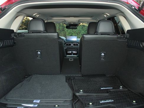 Used 2025 MAZDA CX-5 AWD 2.5 S w/ Preferred Package image 28