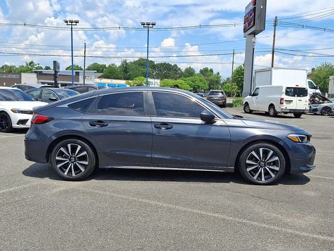 Used 2023 Honda Civic EX-L image 8