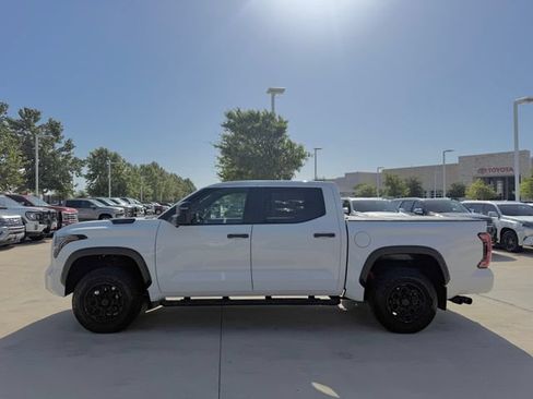 Used 2024 Toyota Tundra TRD Pro w/ TRD Pro Tow Package AWD/4WD image 7