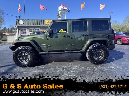 Used 2007 Jeep Wrangler Unlimited Sahara w/ Trailer Tow Group image 1
