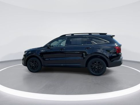 Used 2022 Kia Sorento S image 4
