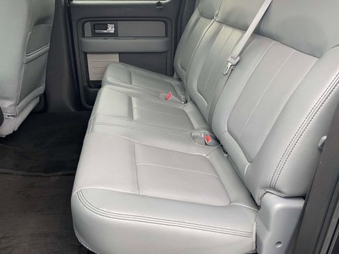 Used 2014 Ford F150 XLT w/ Equipment Group 302A Luxury image 10