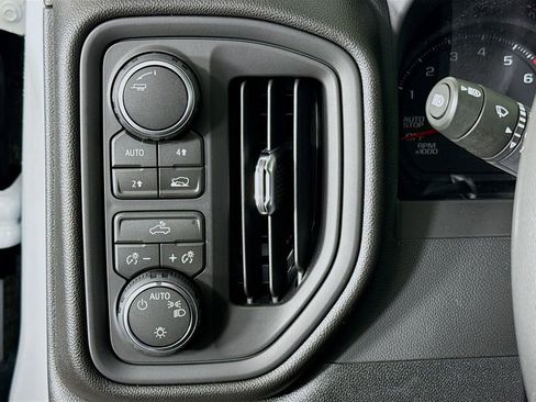 New 2026 Chevrolet Silverado 1500 Custom image 10