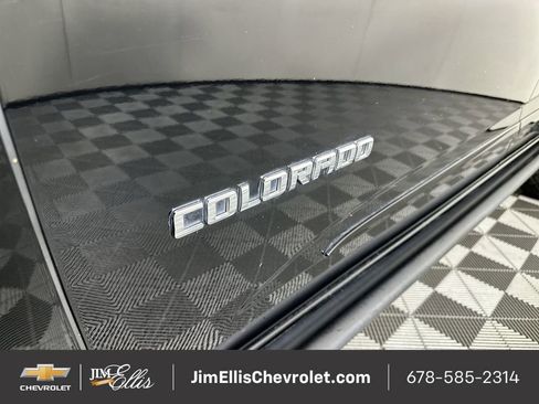 Used 2020 Chevrolet Colorado ZR2 w/ ZR2 Midnight Special Edition image 29