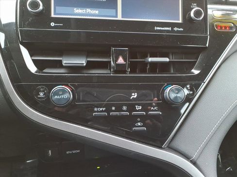 Used 2023 Toyota Camry XSE image 19