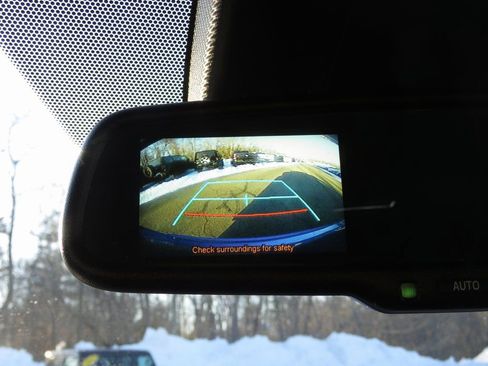 Used 2018 Toyota C-HR XLE image 24