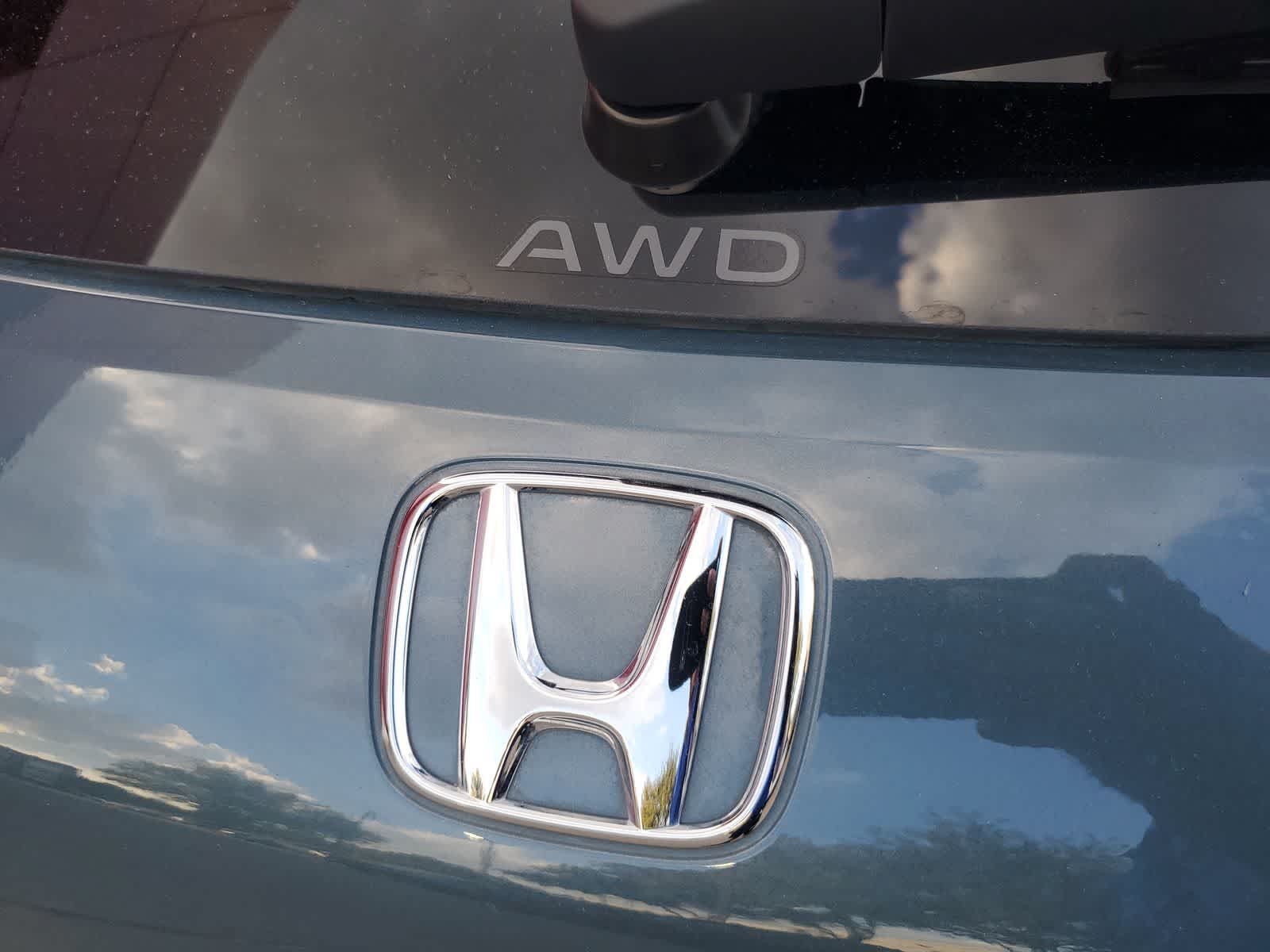 Used 2024 Honda HR-V EX-L image 11