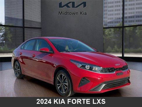 Certified 2024 Kia Forte LXS w/ LXS Technology Package image 27