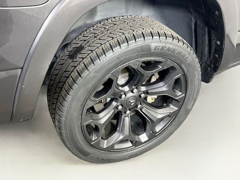 Used 2022 RAM 1500 Limited w/ (RED) Edition image 30