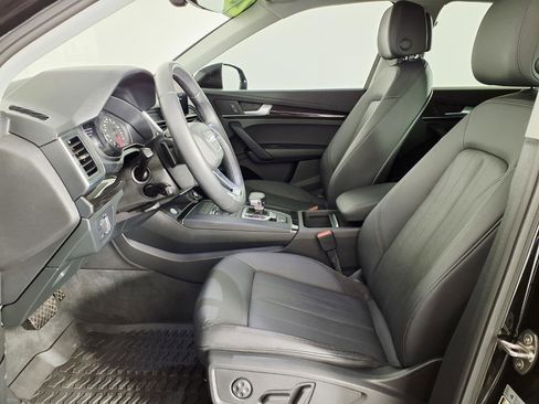 Used 2020 Audi Q5 2.0T Premium w/ Convenience Package image 17