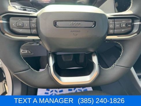 New 2026 Jeep Cherokee Laredo image 12