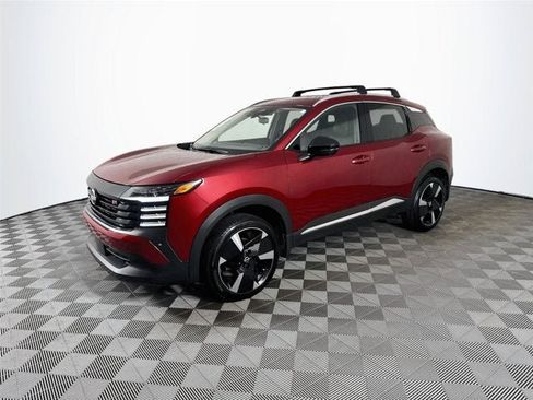 Certified 2026 Nissan Kicks SR w/ Cold Weather Package FWD image 1
