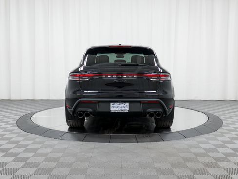 Used 2026 Porsche Macan Turbo image 6