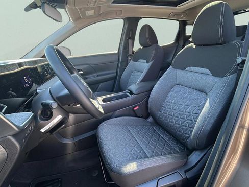 Used 2026 Nissan Kicks SV image 18