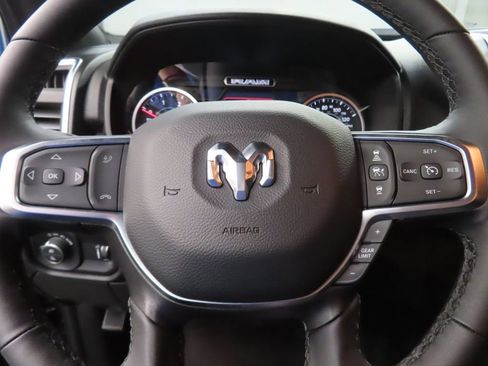 Used 2025 RAM 2500 Big Horn AWD/4WD image 60