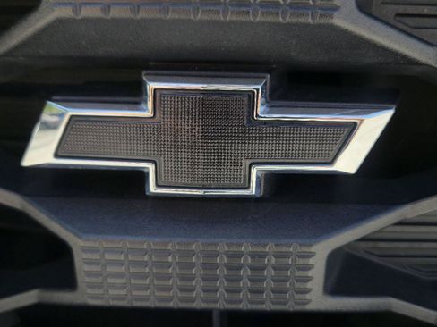 Used 2023 Chevrolet Silverado 1500 Custom w/ LPO, Dark Essentials Package RWD image 9