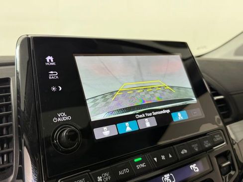 Used 2024 Honda Odyssey Elite image 19