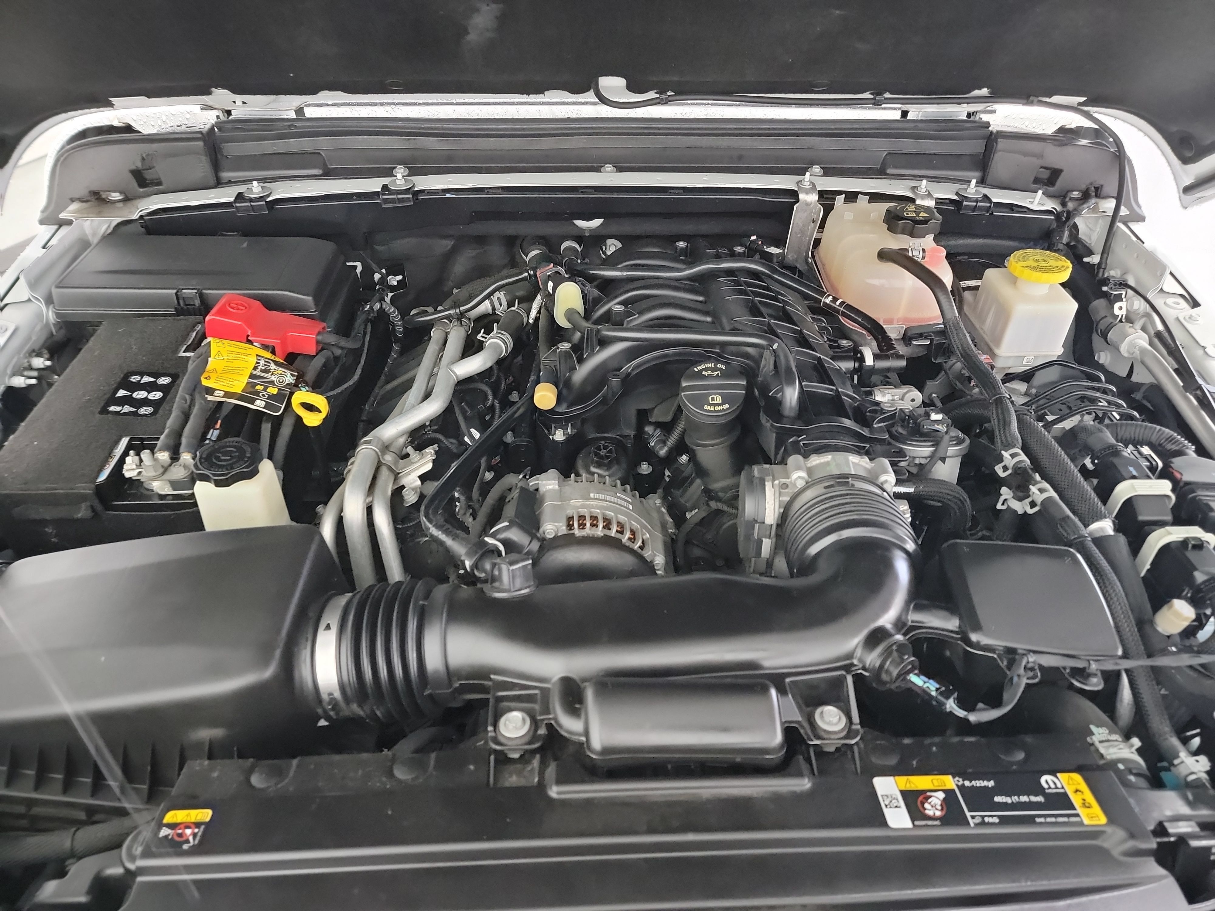 Used 2022 Jeep Gladiator Sport AWD/4WD image 25