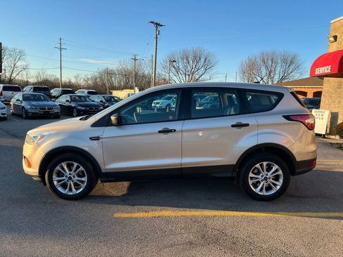 Used 2017 Ford Escape S image 8