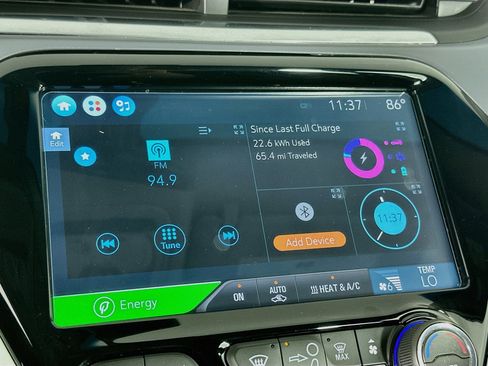 Used 2017 Chevrolet Bolt LT FWD image 19