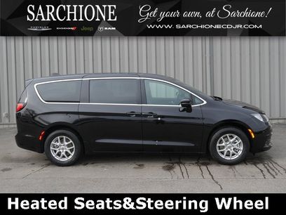 New 2025 Chrysler Voyager LX