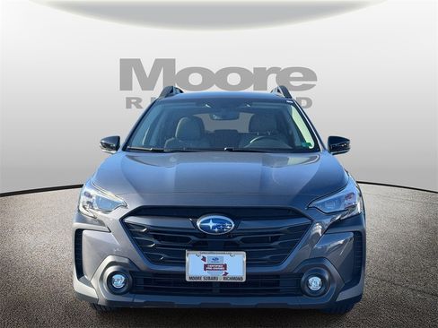 Certified 2025 Subaru Outback Premium image 8