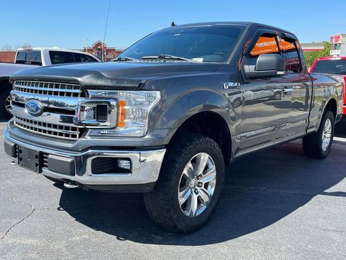 Used 2019 Ford F150 XLT w/ Equipment Group 302A Luxury AWD/4WD image 3