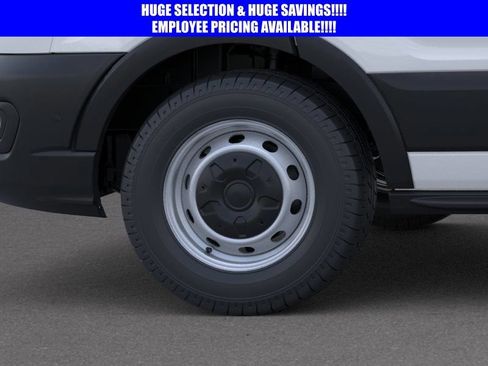 New 2026 Ford Transit 250 148 Medium Roof RWD image 19