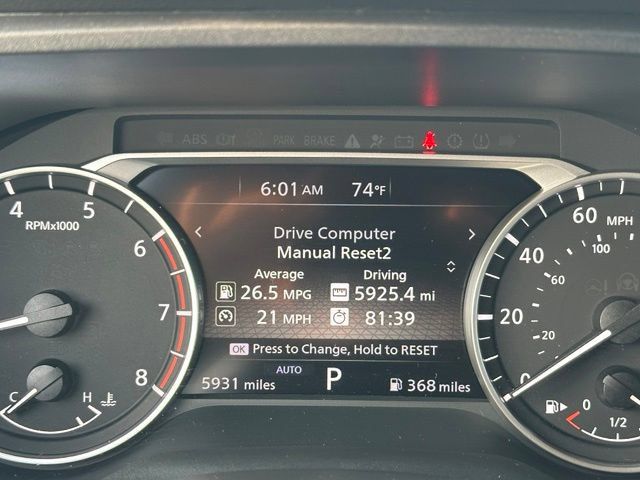 Certified 2025 Nissan Rogue SV AWD/4WD image 40