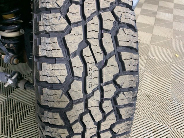 Used 2024 Jeep Wrangler Unlimited Sahara w/ Safety Group AWD/4WD image 35