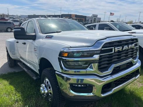 New 2026 RAM 3500 Tradesman AWD/4WD image 1