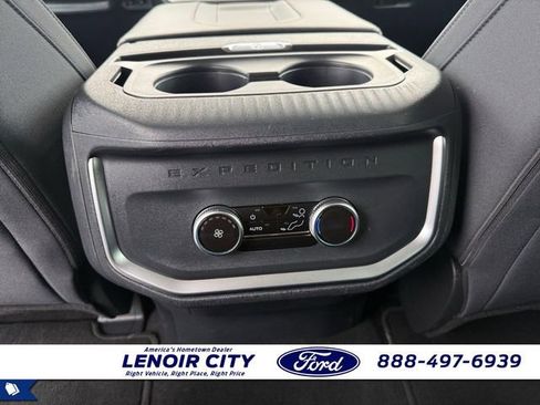 Used 2025 Ford Expedition Max Active image 14