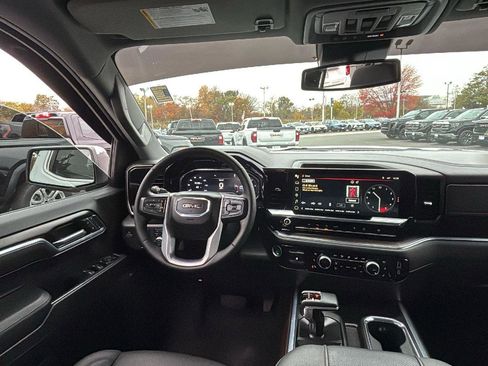 Certified 2024 GMC Sierra 1500 SLT w/ SLT Premium Plus Package image 27