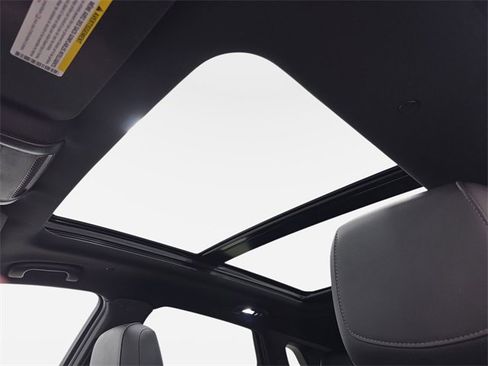 Used 2021 Cadillac XT5 Premium Luxury image 30