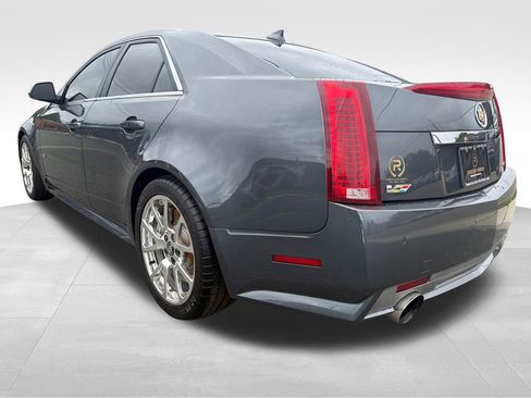 Used 2009 Cadillac CTS V RWD image 3