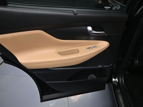 Used 2023 Hyundai Santa Fe Calligraphy image 31