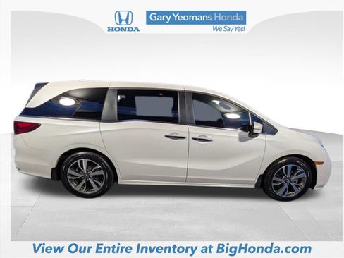 Used 2021 Honda Odyssey Touring image 5