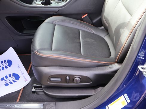 Used 2023 GMC Acadia AT4 w/ Preferred Package image 46