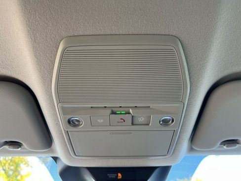 New 2026 Nissan Kicks SR w/ Cold Weather Package image 24