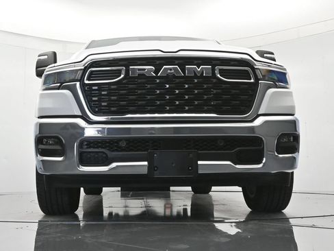 Used 2025 RAM 1500 Big Horn RWD image 37