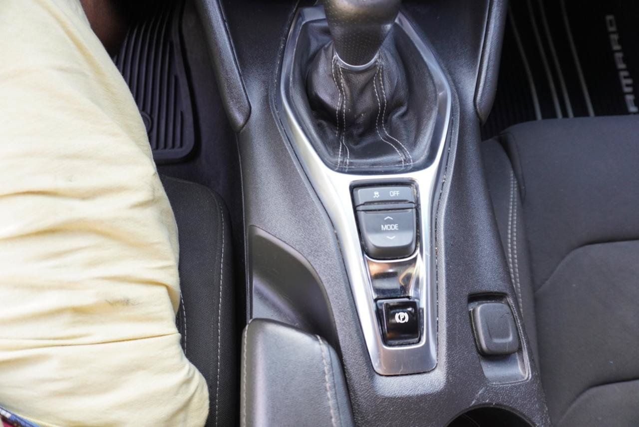 Used 2020 Chevrolet Camaro SS RWD image 29