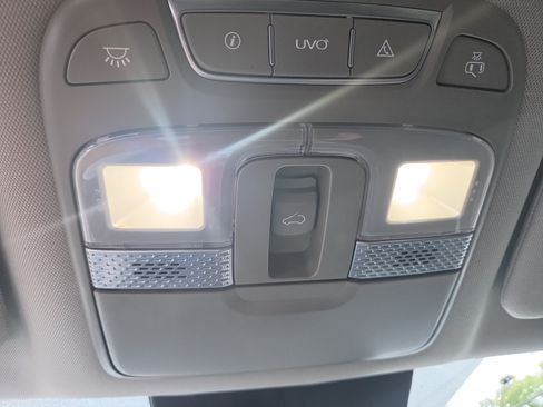 Used 2022 Kia Telluride EX w/ EX Premium Package AWD/4WD image 9