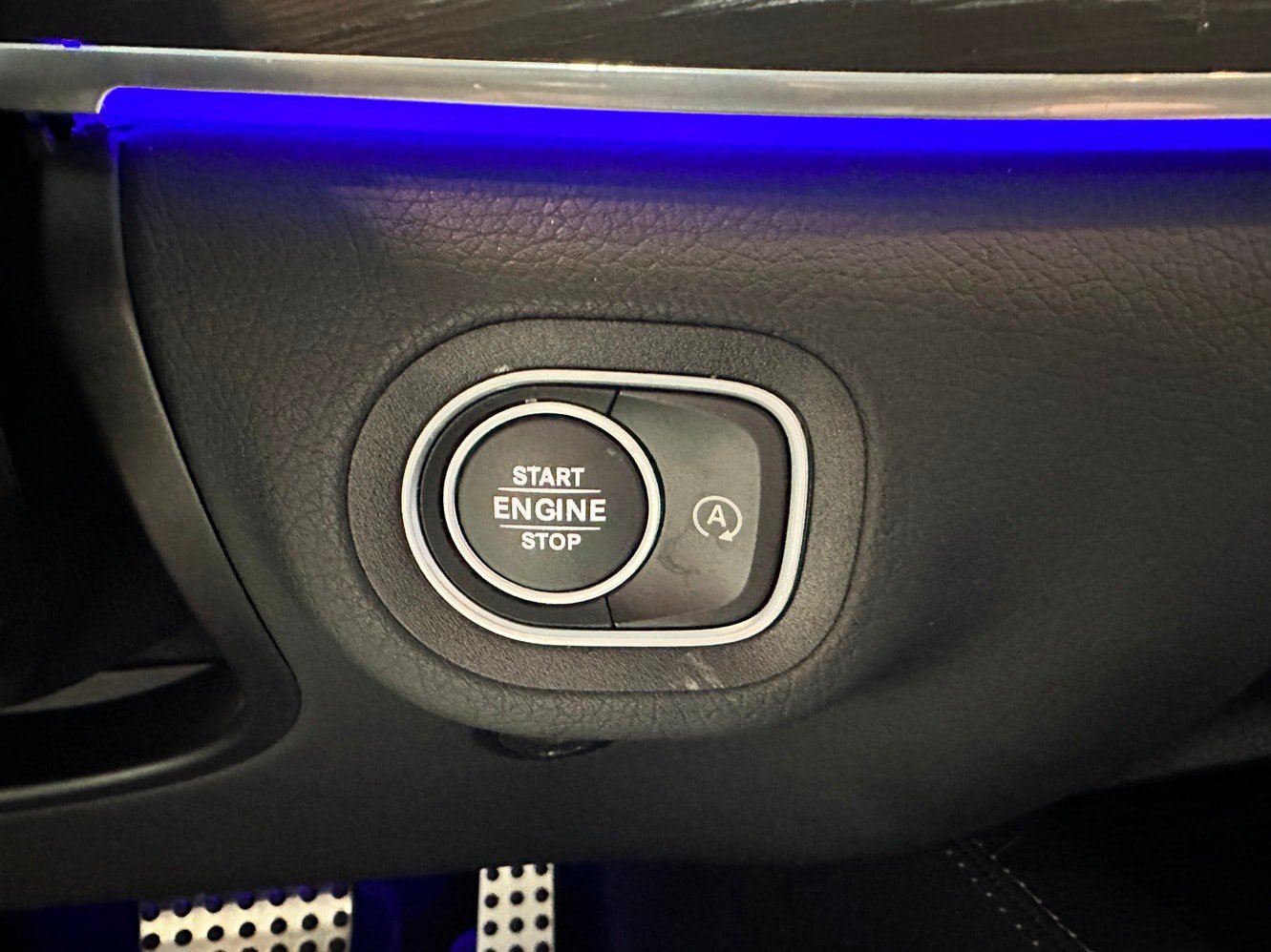 Certified 2025 Mercedes-Benz GLS 450 4MATIC image 18