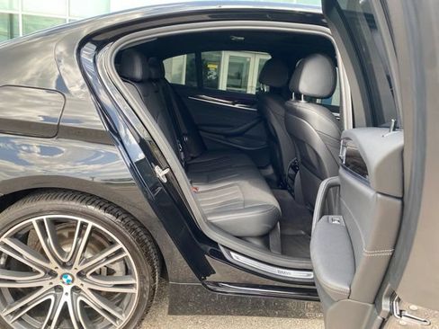 Used 2022 BMW 530i xDrive w/ Convenience Package AWD/4WD image 28