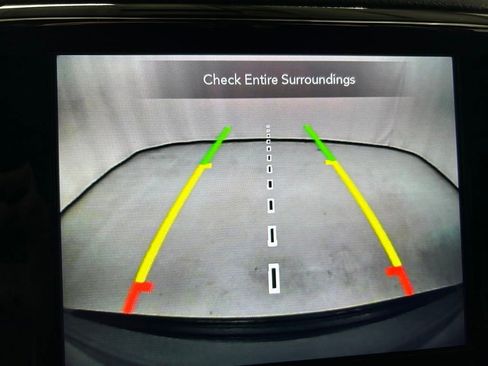 Used 2020 Jeep Grand Cherokee Altitude AWD/4WD image 21