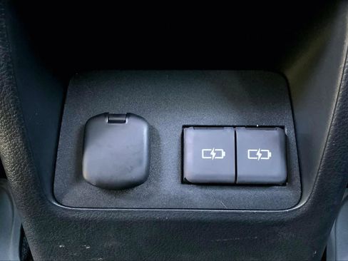 Used 2023 Lexus NX 250 Premium image 34