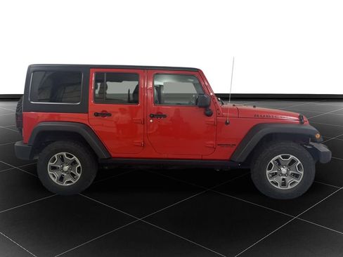 Used 2017 Jeep Wrangler Unlimited Rubicon w/ Connectivity Group image 6