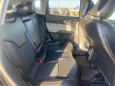 Used 2022 Jeep Compass Latitude w/ Convenience Group image 13